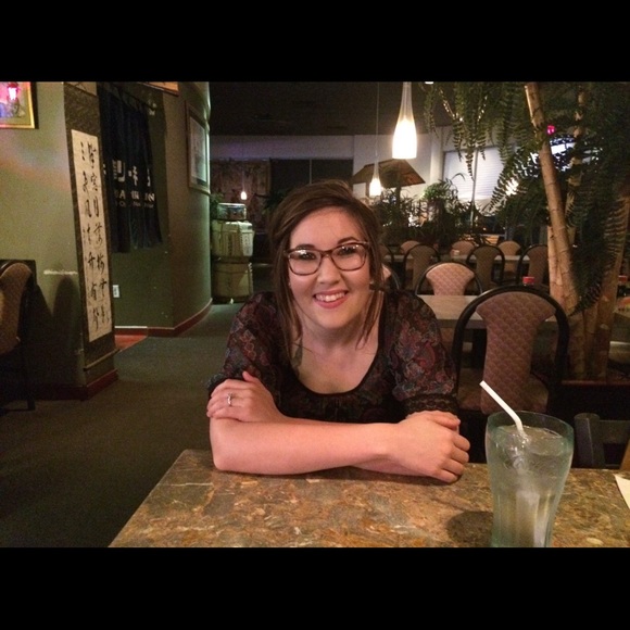 Happy shopping sweet cheeks! - Picture 2 of 2